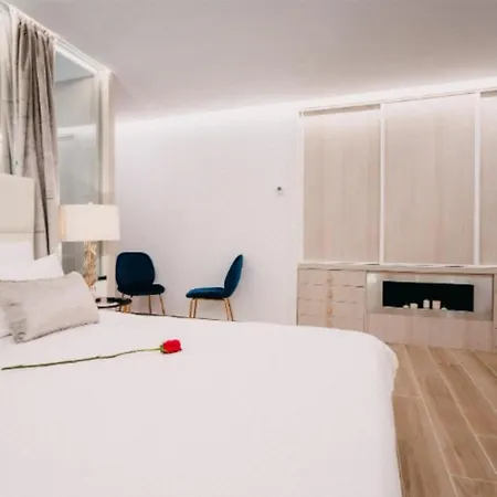 Casa Albarari Boutique Double With Access To Shared Infinity Pool Саншеншо