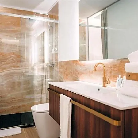 Готель Casa Albarari Boutique Double With Access To Shared Infinity Pool *