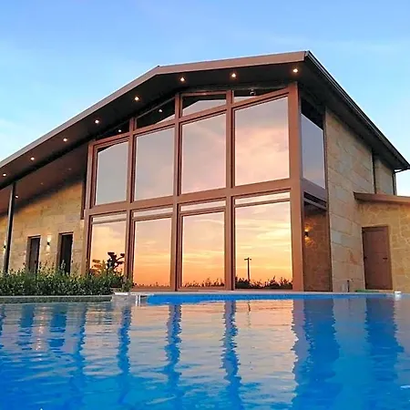 Casa Albarari Boutique Double With Access To Shared Infinity Pool Готель